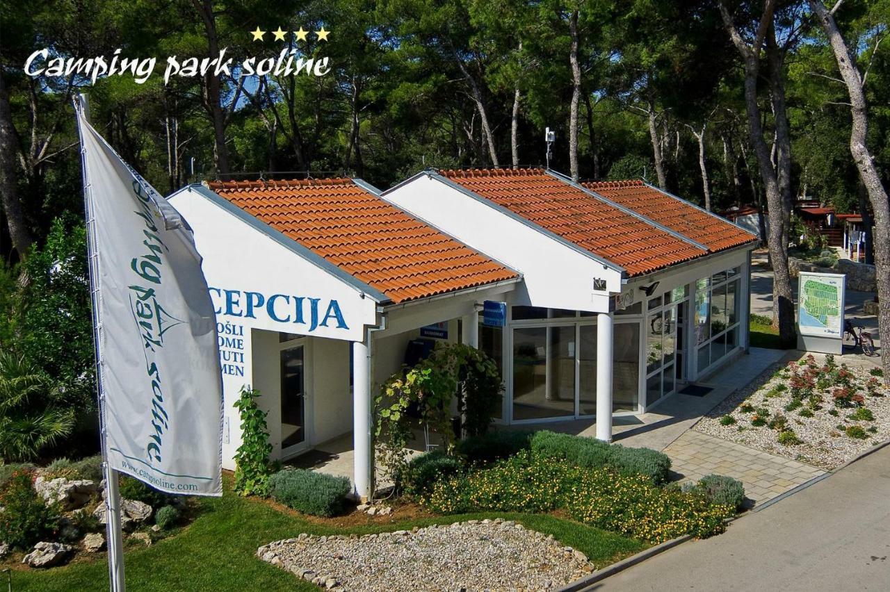 Mobile Home Starfish IV Camp Biograd Biograd Na Moru Buitenkant foto