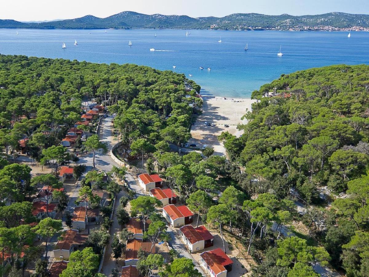 Mobile Home Starfish IV Camp Biograd Biograd Na Moru Buitenkant foto